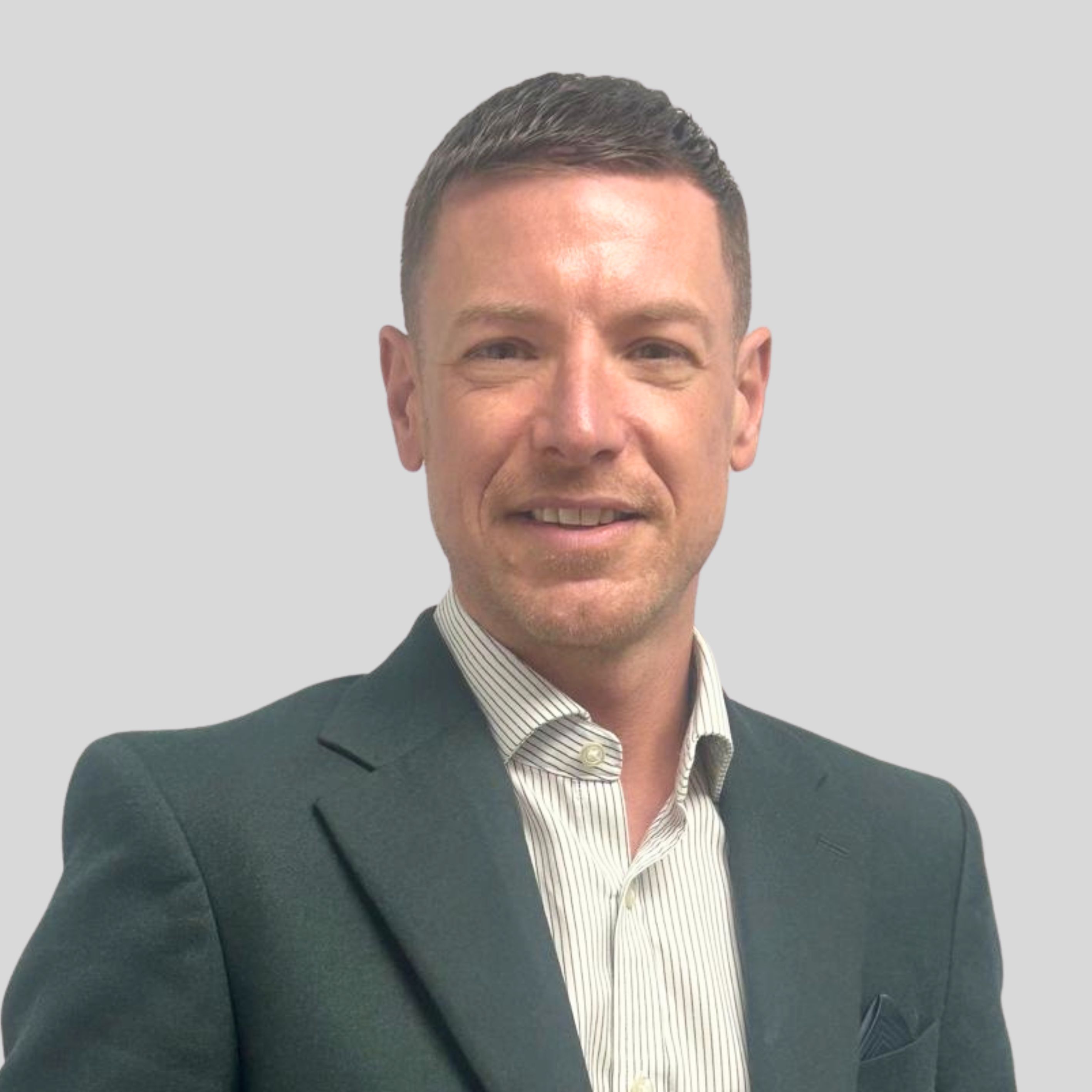 David Holland Assistant Branch Manager - DB Roberts