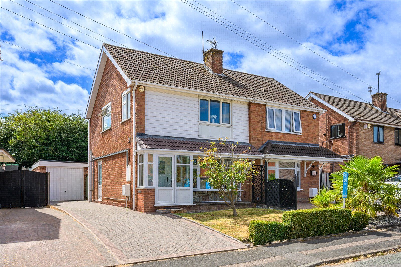3 Bedroom Semi Detached Home on Helming Drive in Wolverhampton Sold STC in 2 Days with DB Roberts Estate Agents
