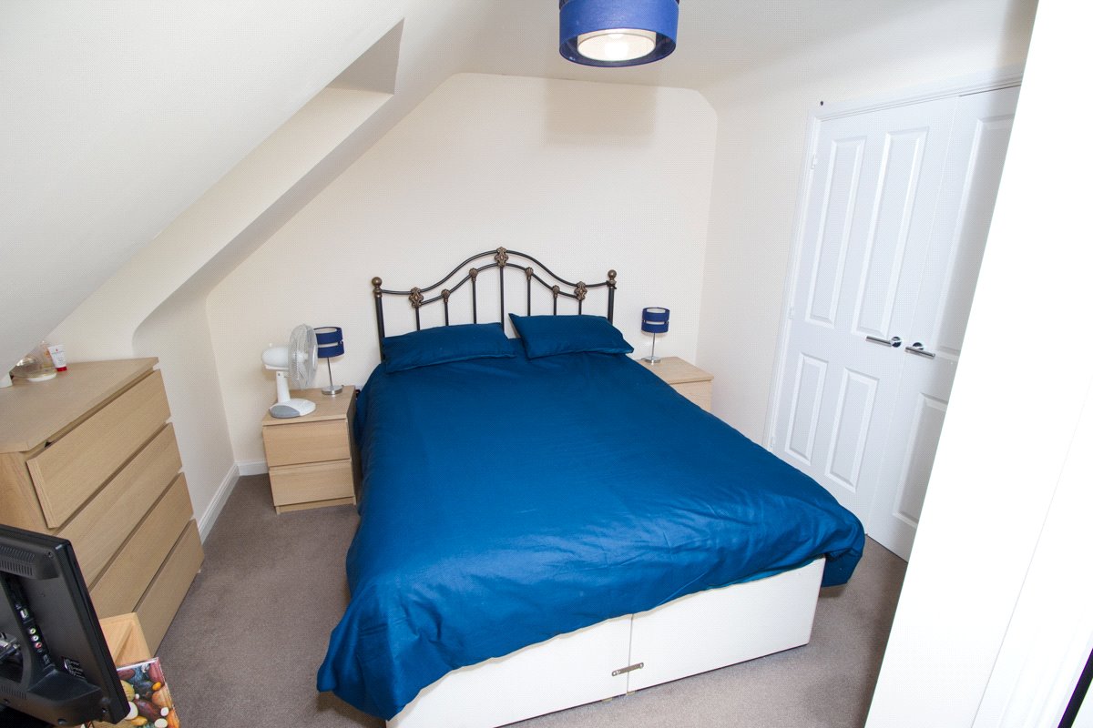 Almond Avenue, Shifnal, TF11 - DB Roberts