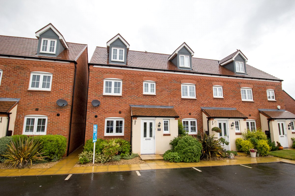 Almond Avenue, Shifnal, TF11 - DB Roberts