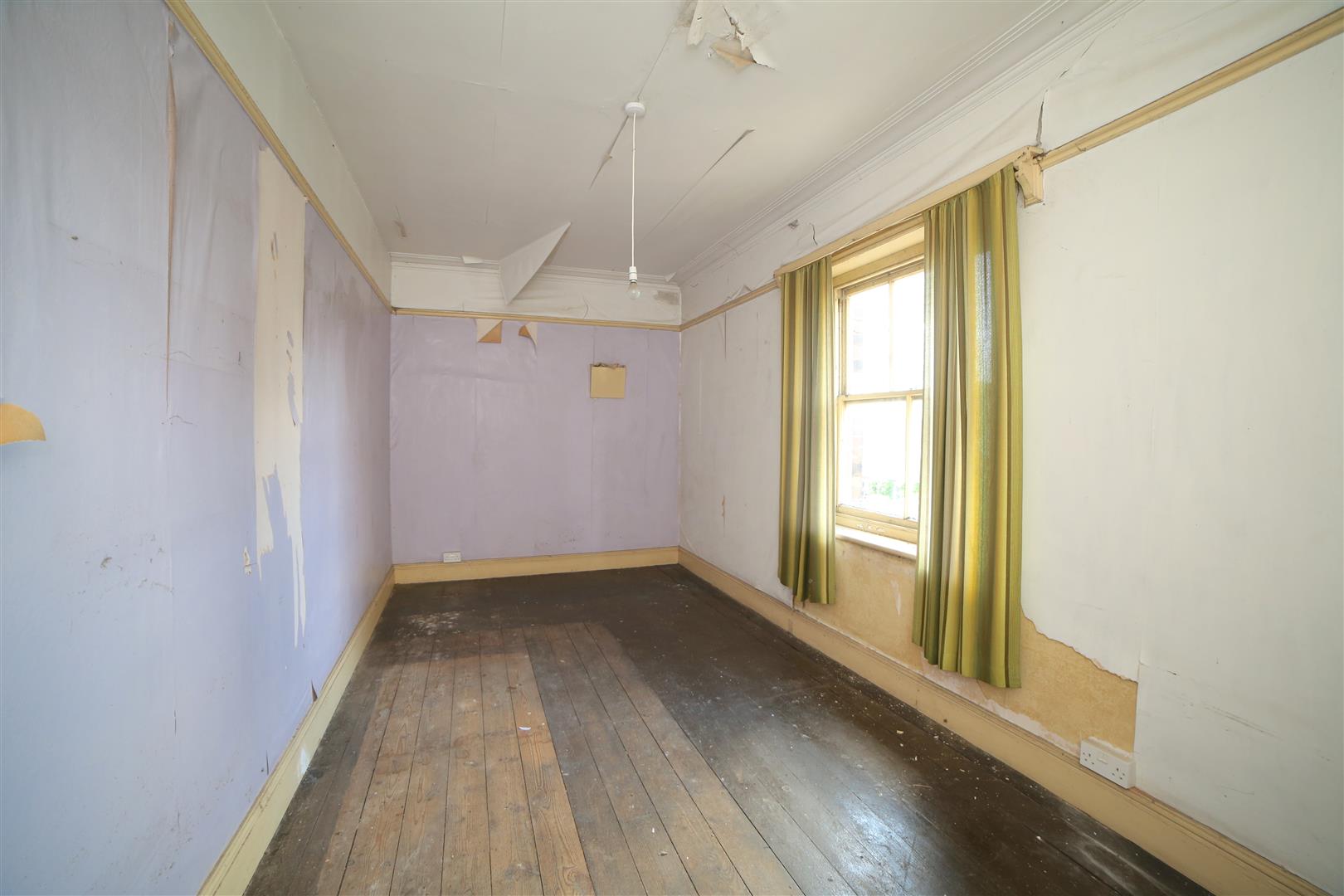 Priorslee Village, Priorslee, Telford, TF2 - DB Roberts