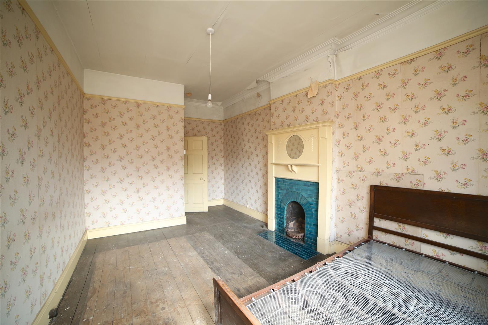 Priorslee Village, Priorslee, Telford, TF2 - DB Roberts