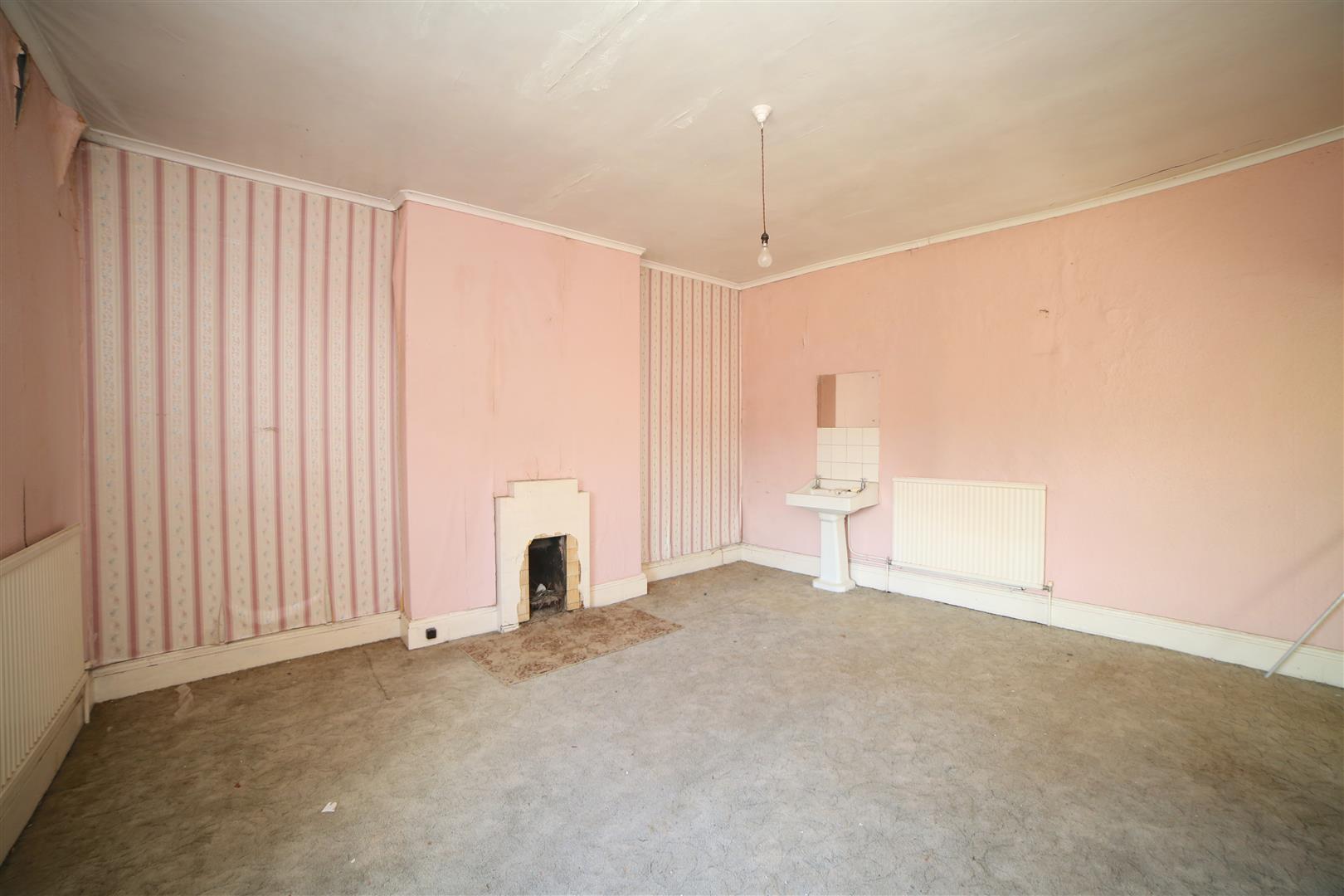 Priorslee Village, Priorslee, Telford, TF2 - DB Roberts