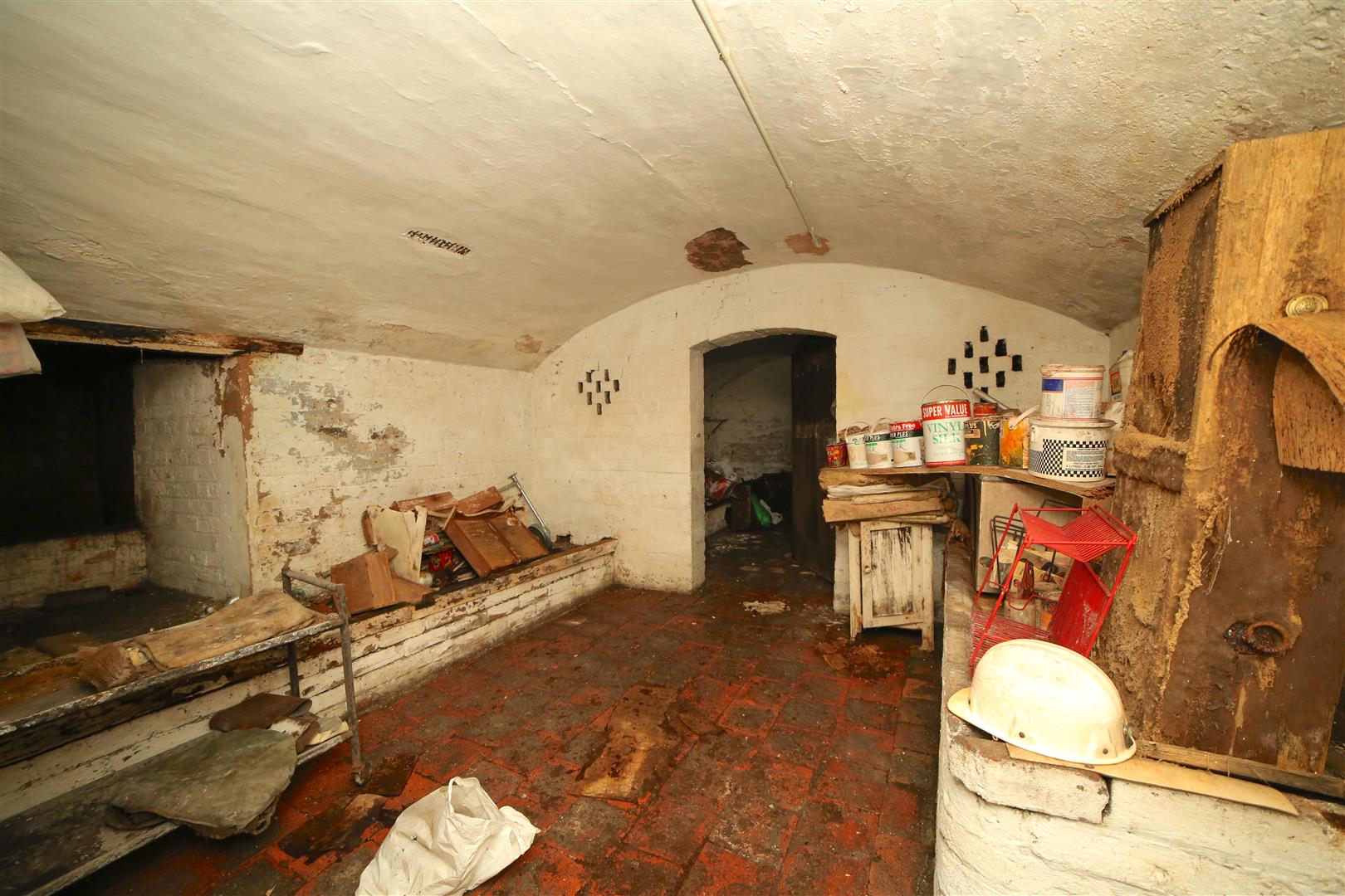 Priorslee Village, Priorslee, Telford, TF2 - DB Roberts