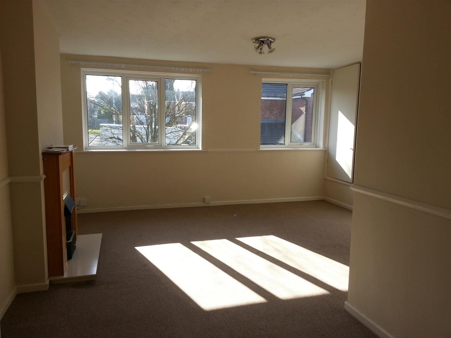 Wharf Close, St. Georges, Telford, Shropshire, TF2 - DB Roberts