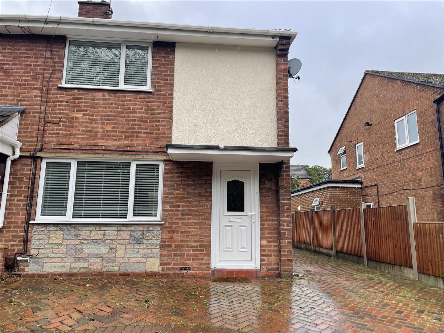 Orchard Close, Ketley, Telford, Shropshire, TF1 - DB Roberts