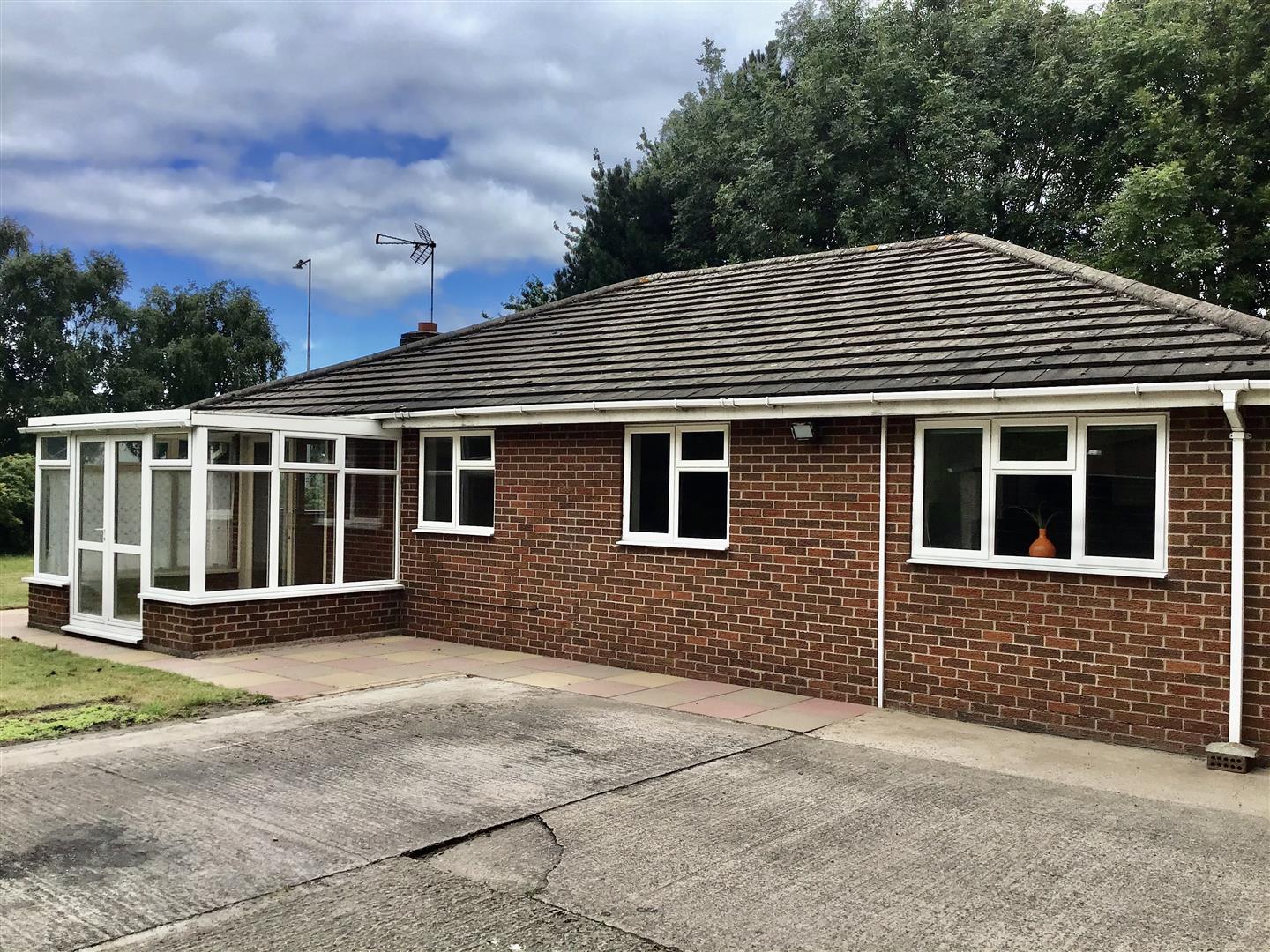 St. Georges Road, Donnington, Telford, Shropshire, TF2 - DB Roberts