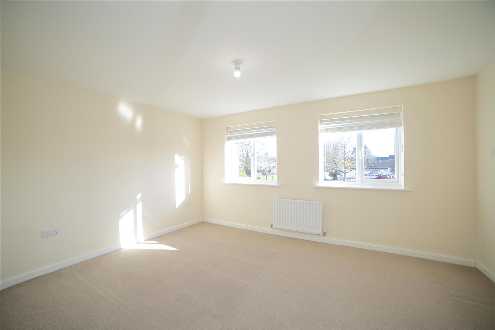 Swift Brook Close, Stafford, ST16 - DB Roberts