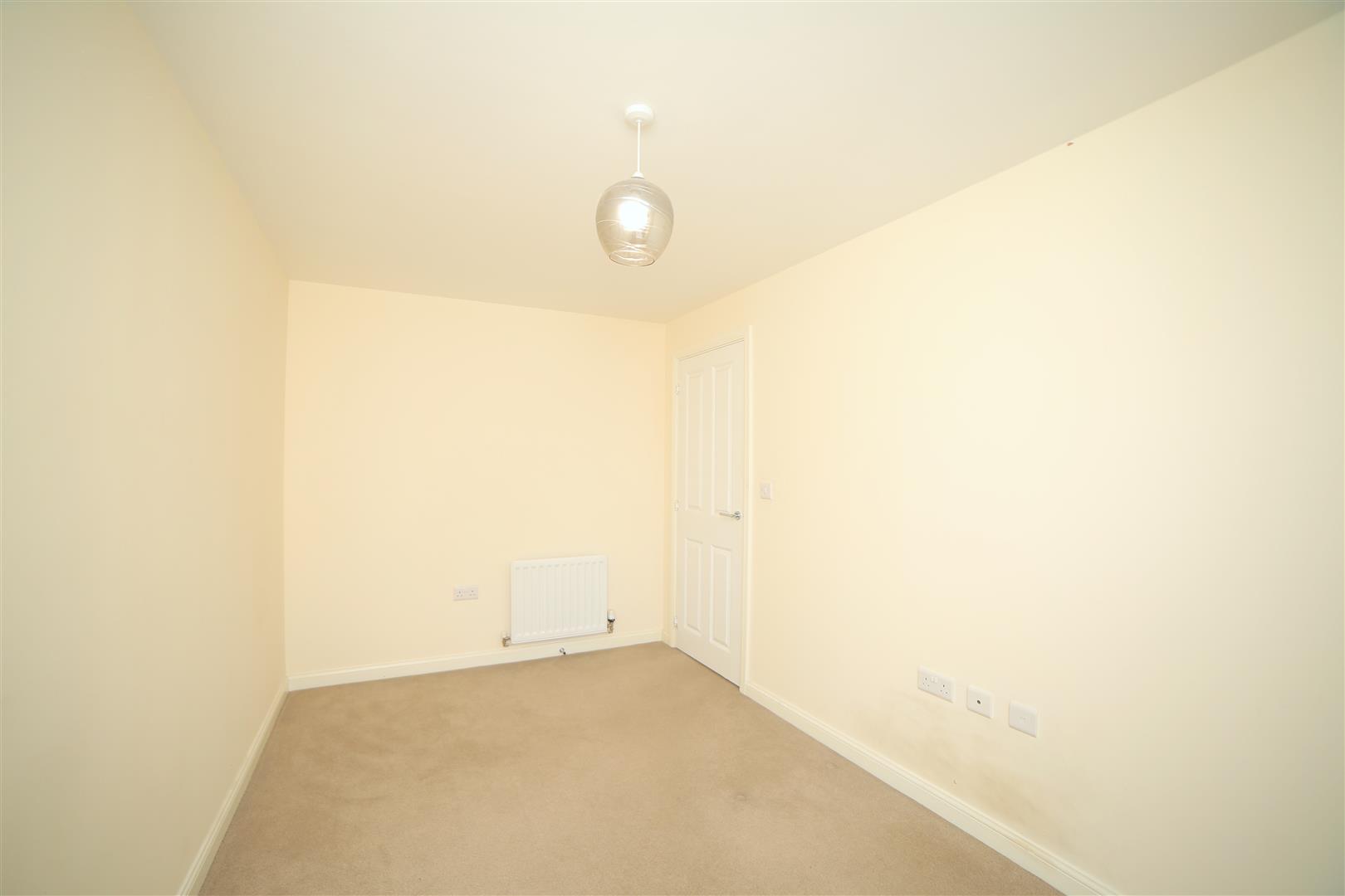 Swift Brook Close, Stafford, ST16 - DB Roberts