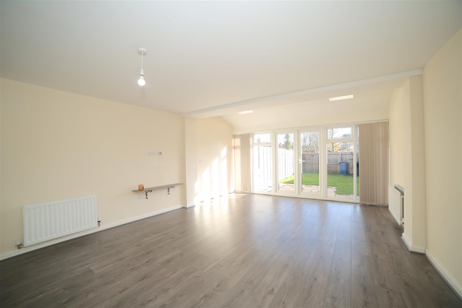 Swift Brook Close, Stafford, ST16 - DB Roberts