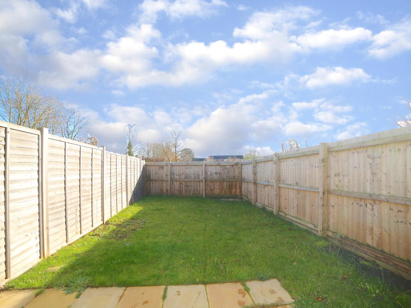 Swift Brook Close, Stafford, ST16 - DB Roberts