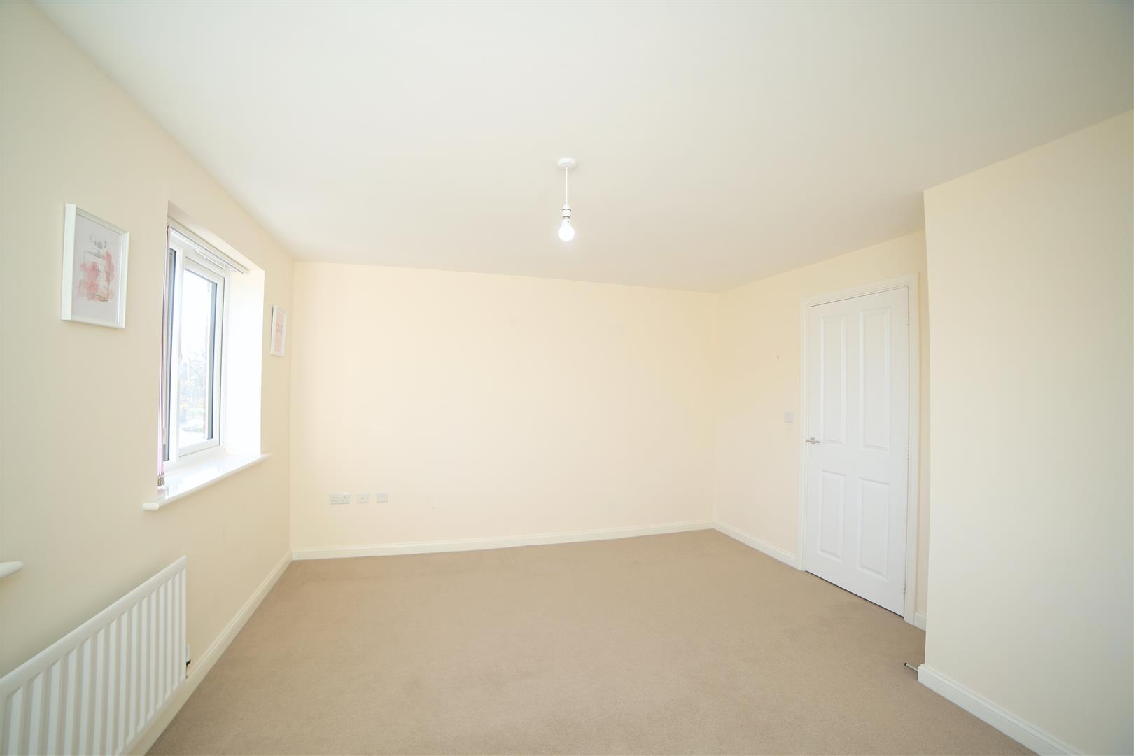 Swift Brook Close, Stafford, ST16 - DB Roberts