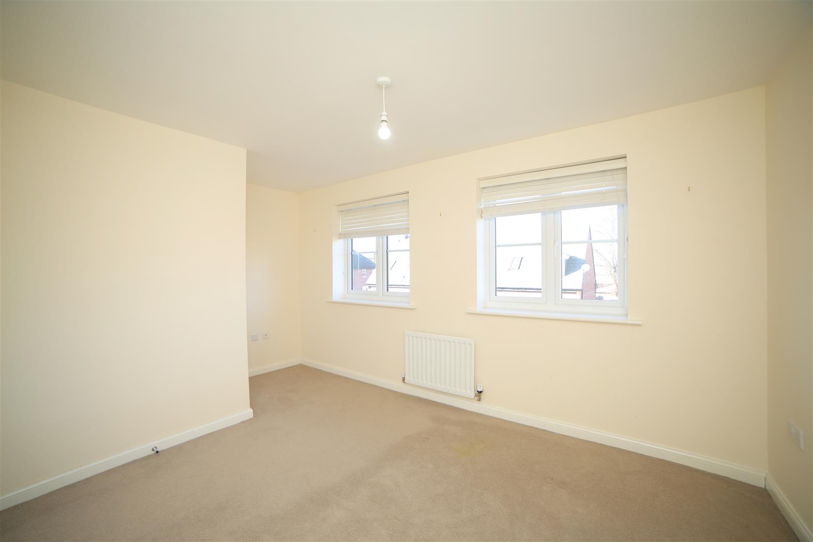Swift Brook Close, Stafford, ST16 - DB Roberts
