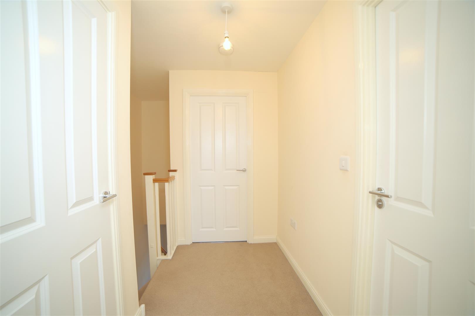 Swift Brook Close, Stafford, ST16 - DB Roberts