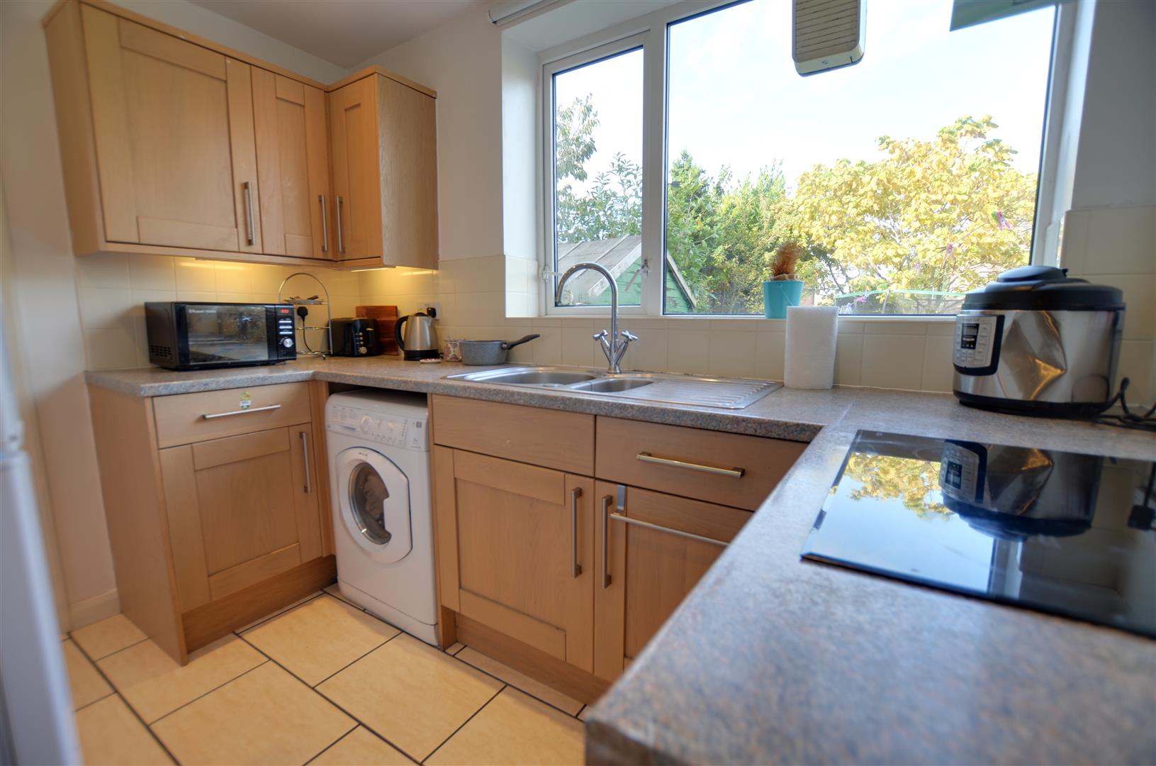 Weston Road, Stafford, ST16 - DB Roberts