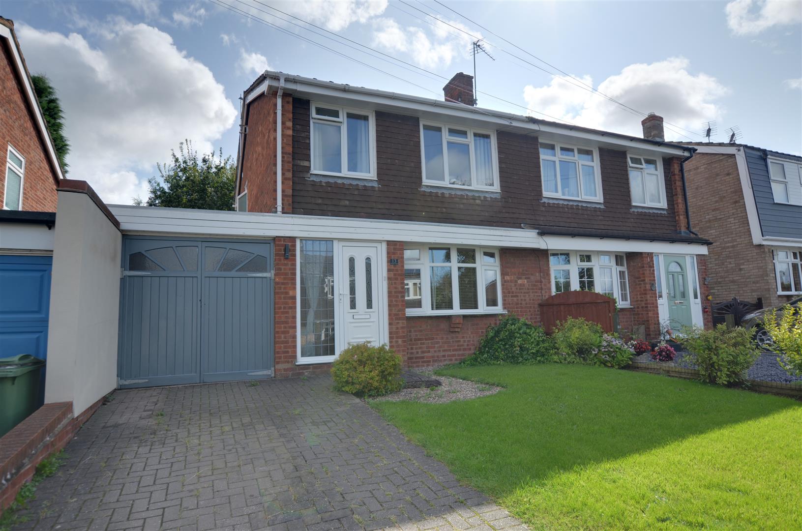 Meadow Glade, Hixon, Stafford, ST18 - DB Roberts