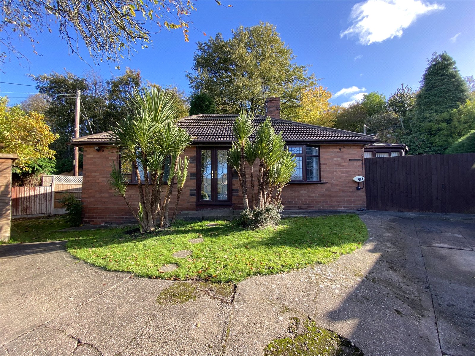 Lincoln Crescent, Wrockwardine Wood, Telford, TF2 - DB Roberts