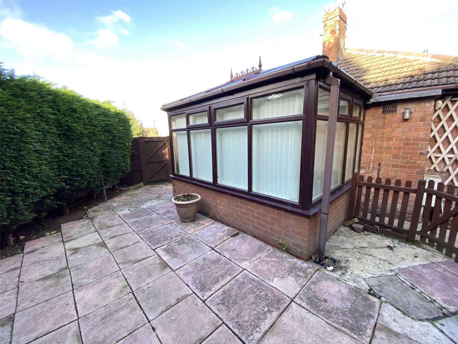 Lincoln Crescent, Wrockwardine Wood, Telford, TF2 - DB Roberts