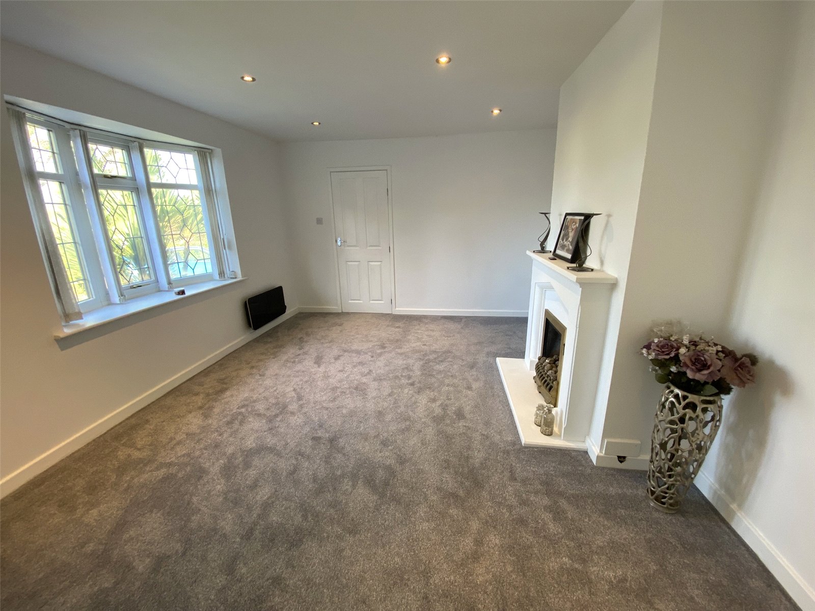 Lincoln Crescent, Wrockwardine Wood, Telford, TF2 - DB Roberts