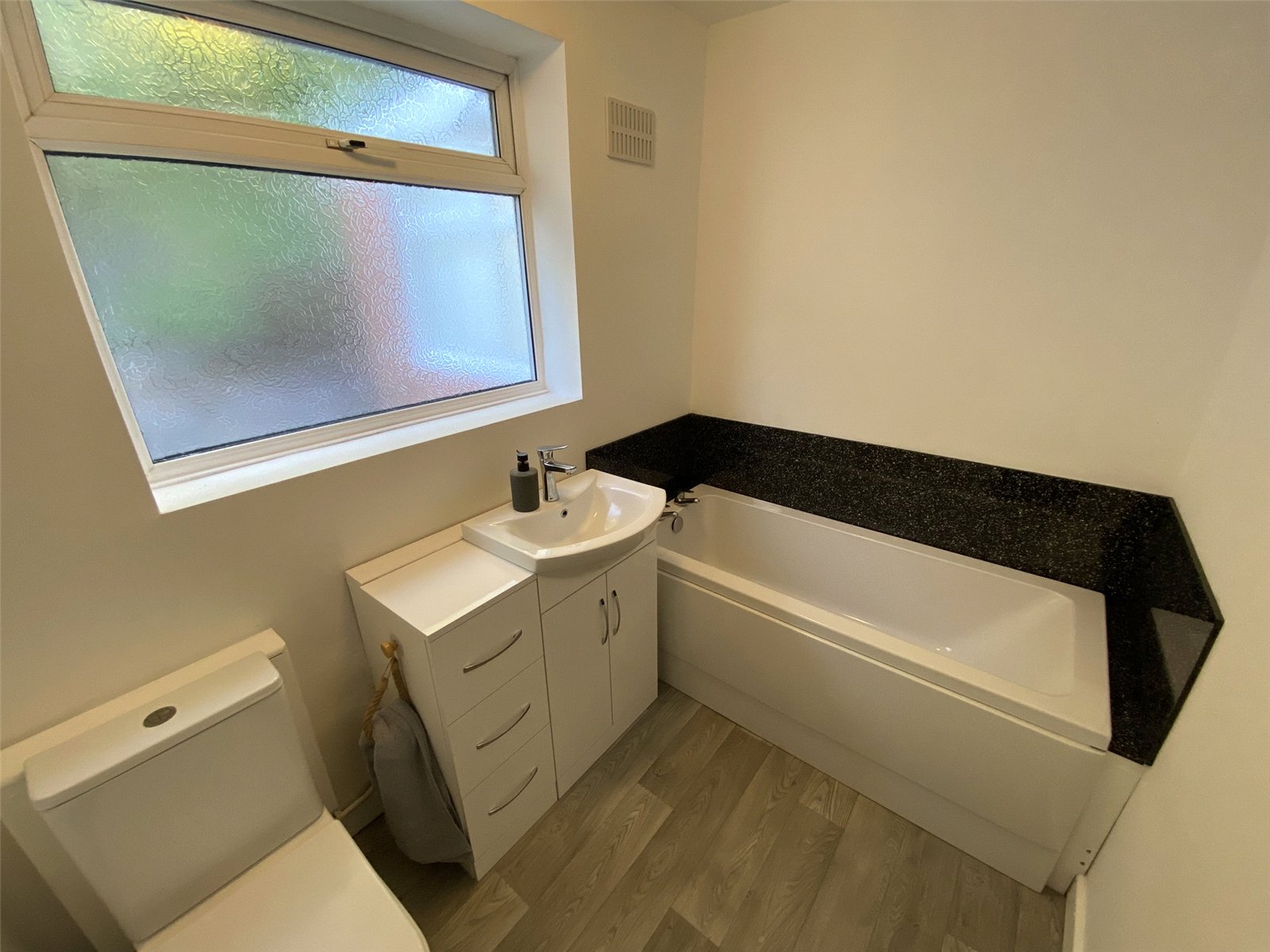 Lincoln Crescent, Wrockwardine Wood, Telford, TF2 - DB Roberts
