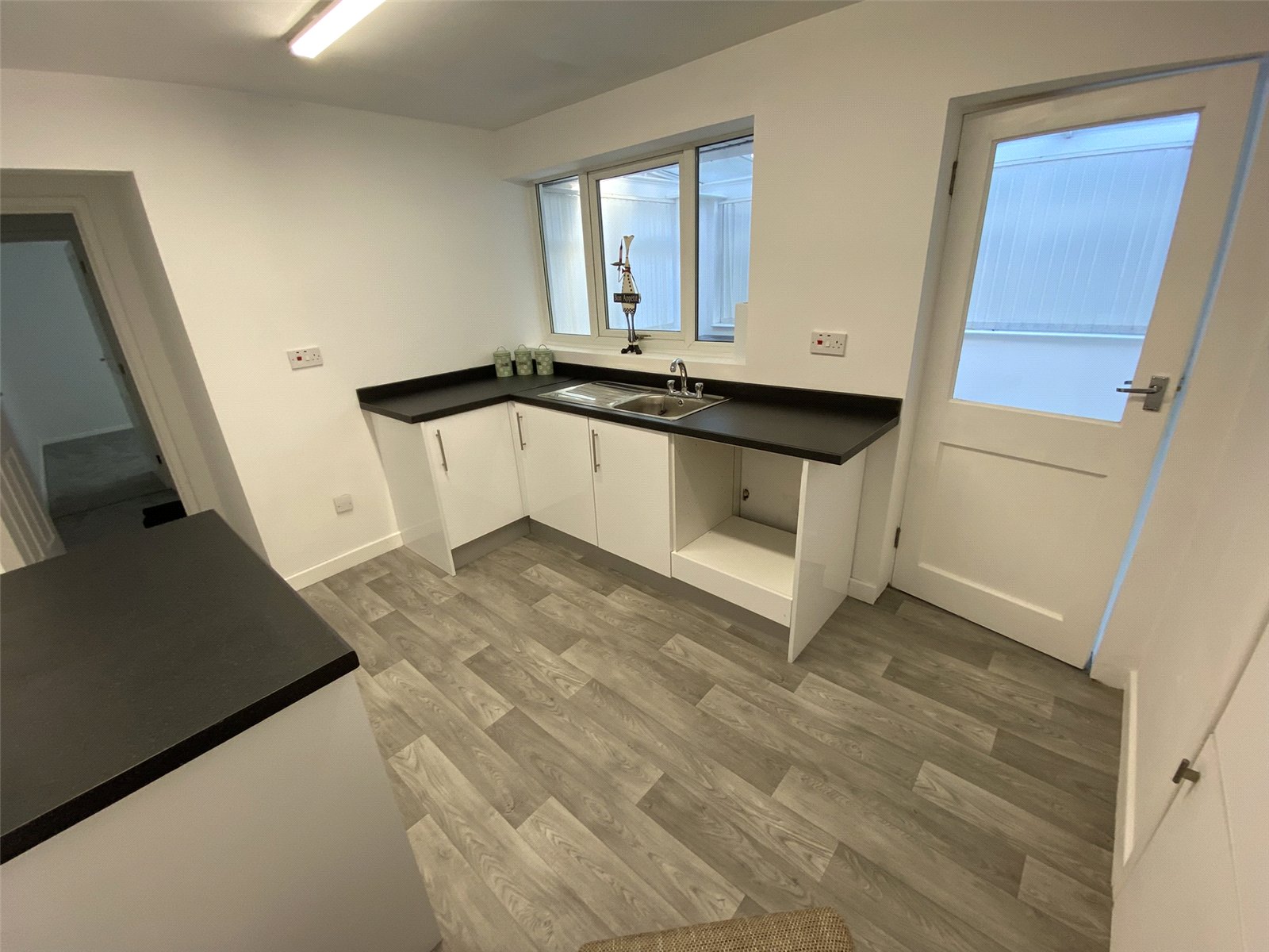 Lincoln Crescent, Wrockwardine Wood, Telford, TF2 - DB Roberts