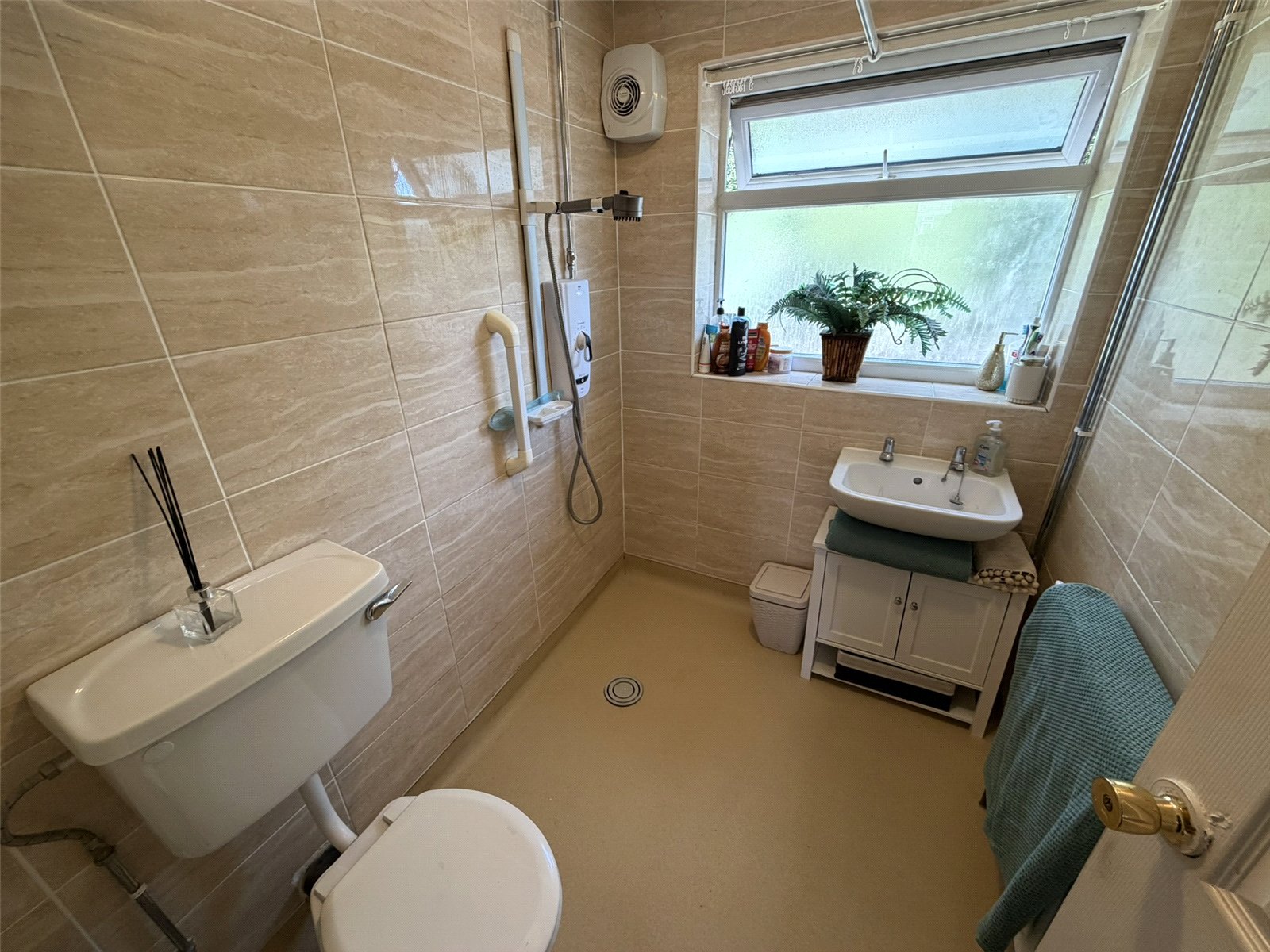 Wombridge Road, Trench, Telford, TF2 - DB Roberts