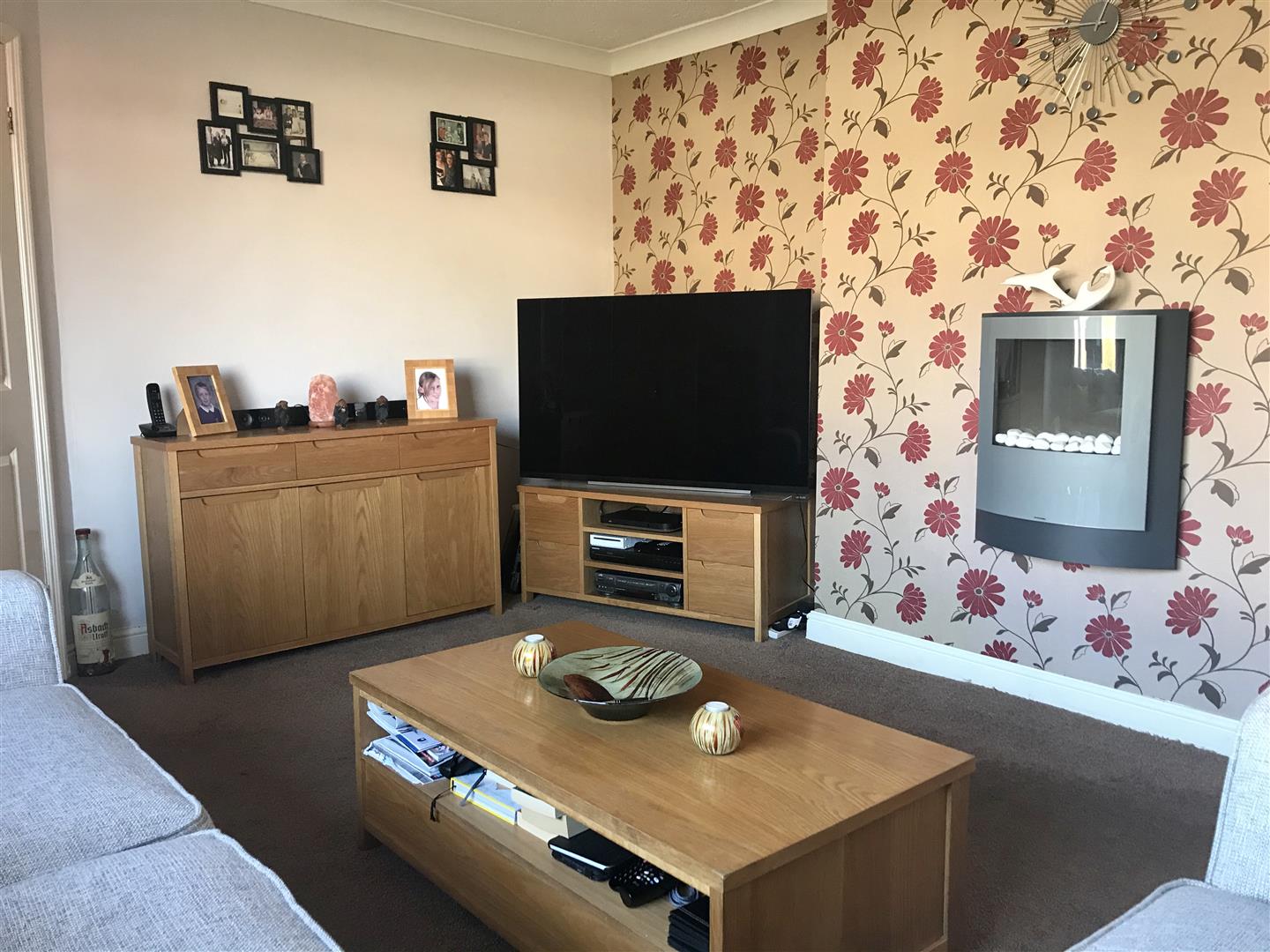 Meadow Road, Muxton, Telford, TF2 - DB Roberts