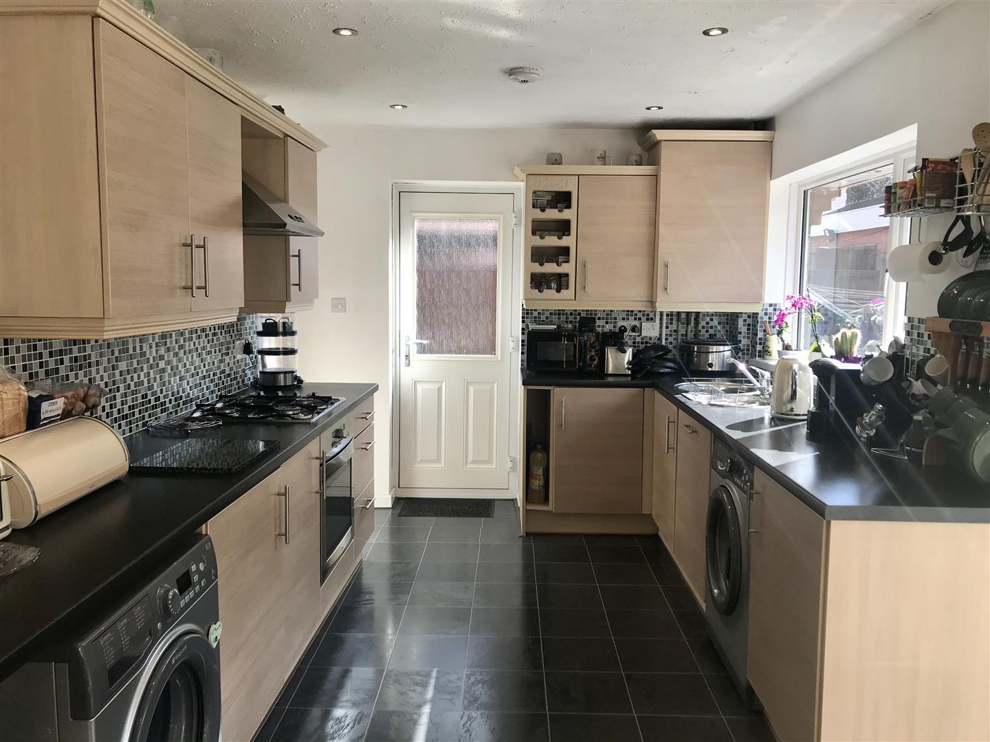 Meadow Road, Muxton, Telford, TF2 - DB Roberts