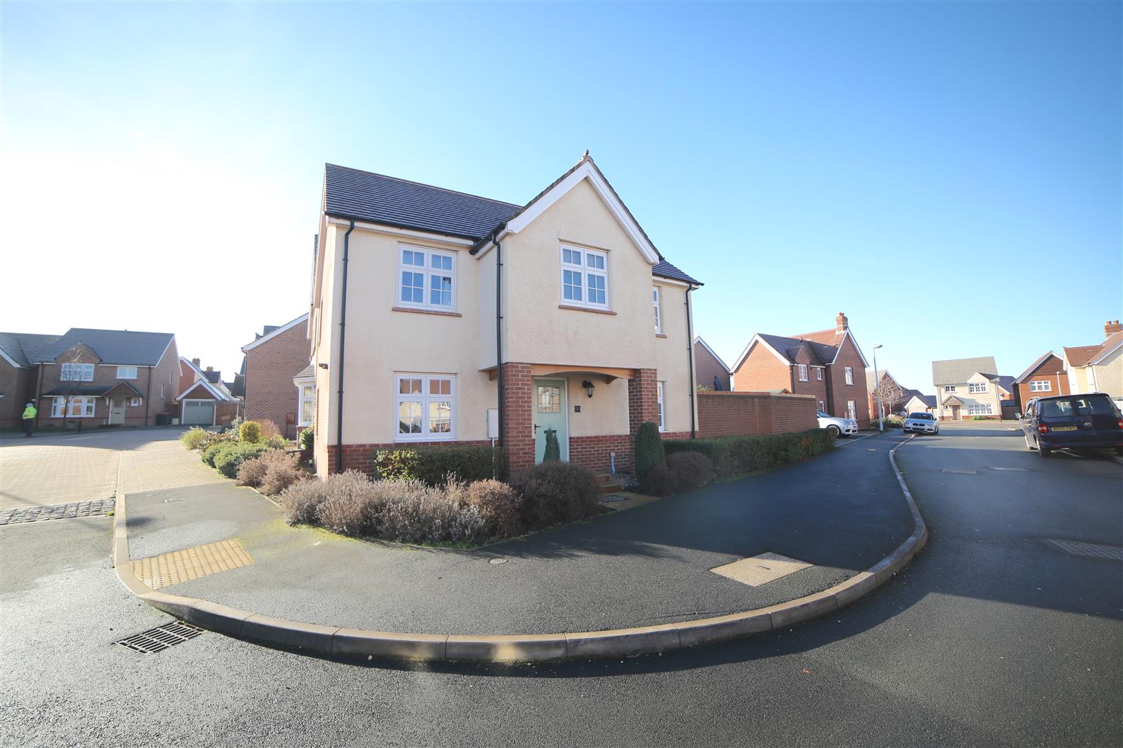 Oxmoor Avenue, Hadley, Telford, TF1 - DB Roberts