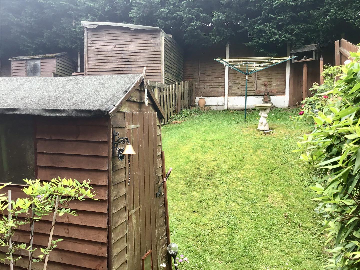 Sandpiper Close, Hednesford, Cannock, WS12 - DB Roberts