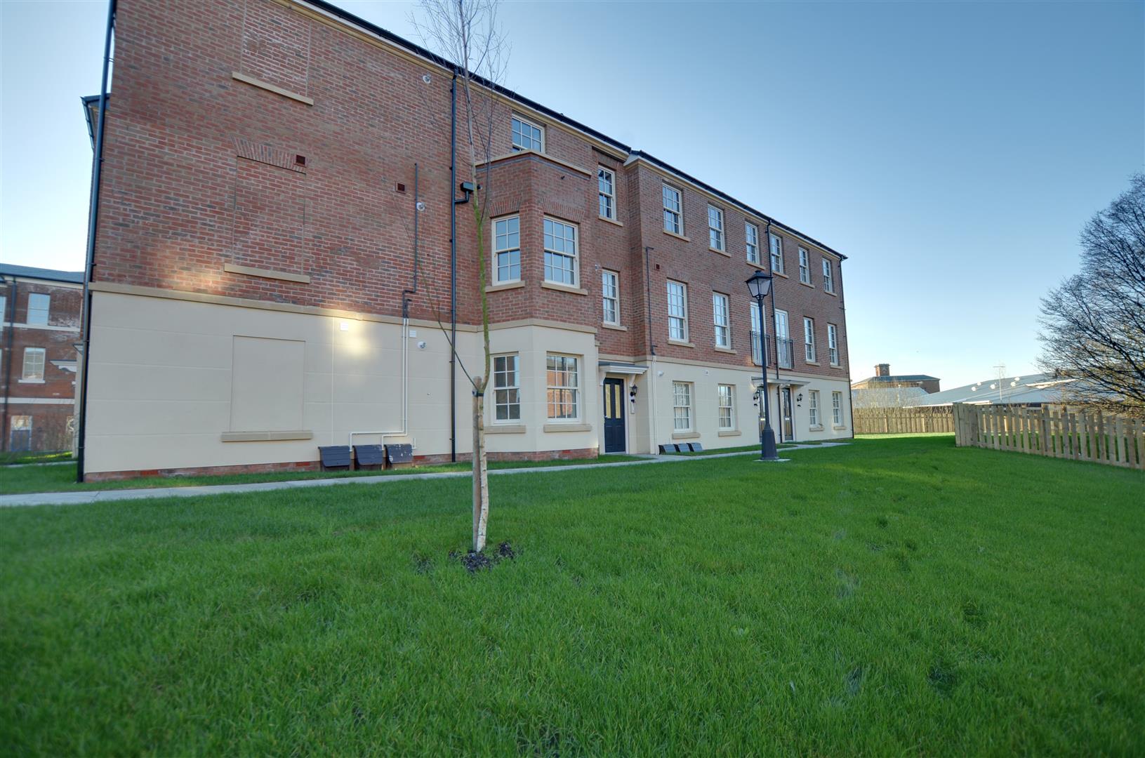 Potter's Court, St Georges Park, Stafford, ST16 - DB Roberts