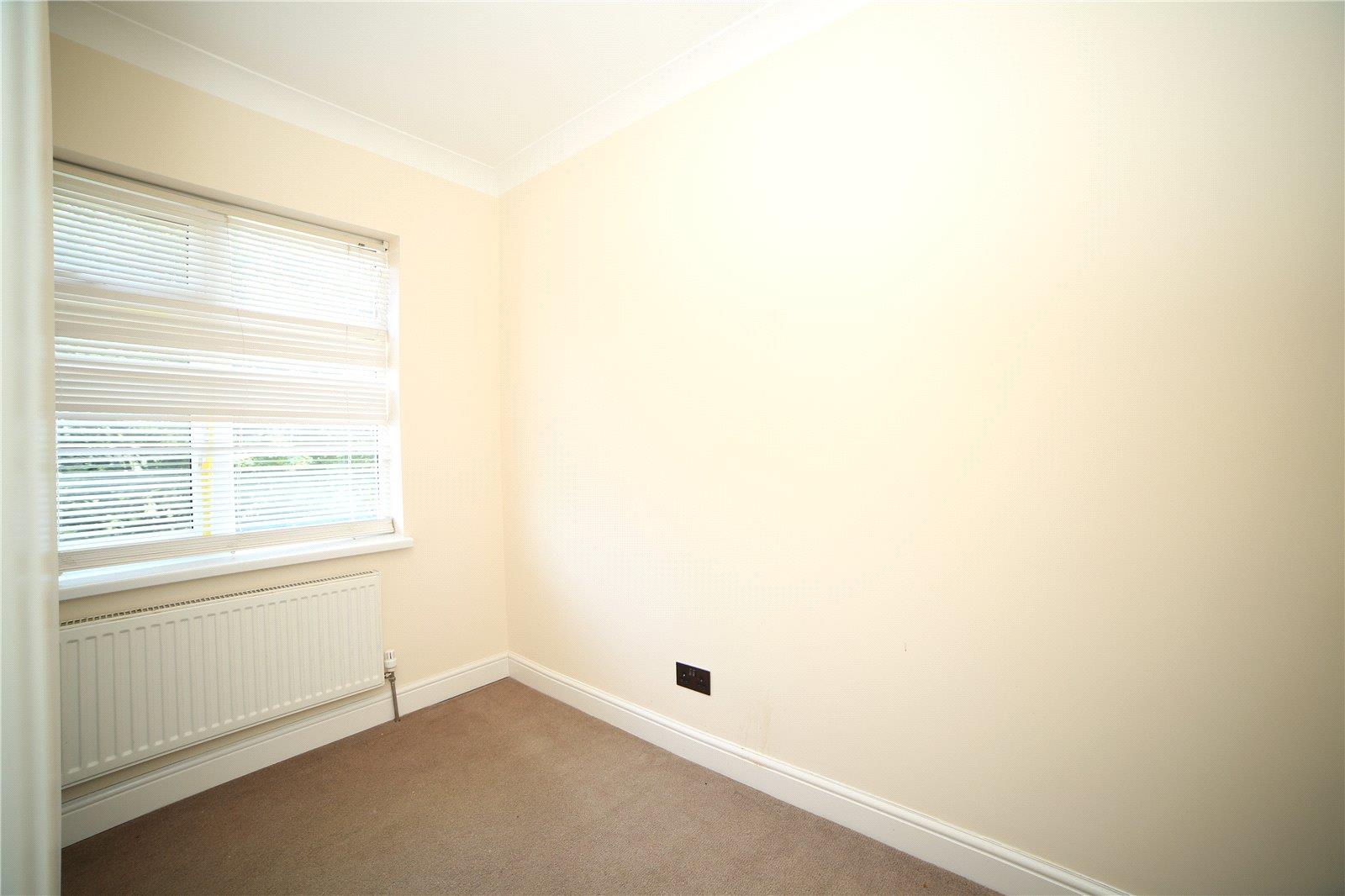Hilltop Road, Oakengates, Telford, TF2 - DB Roberts