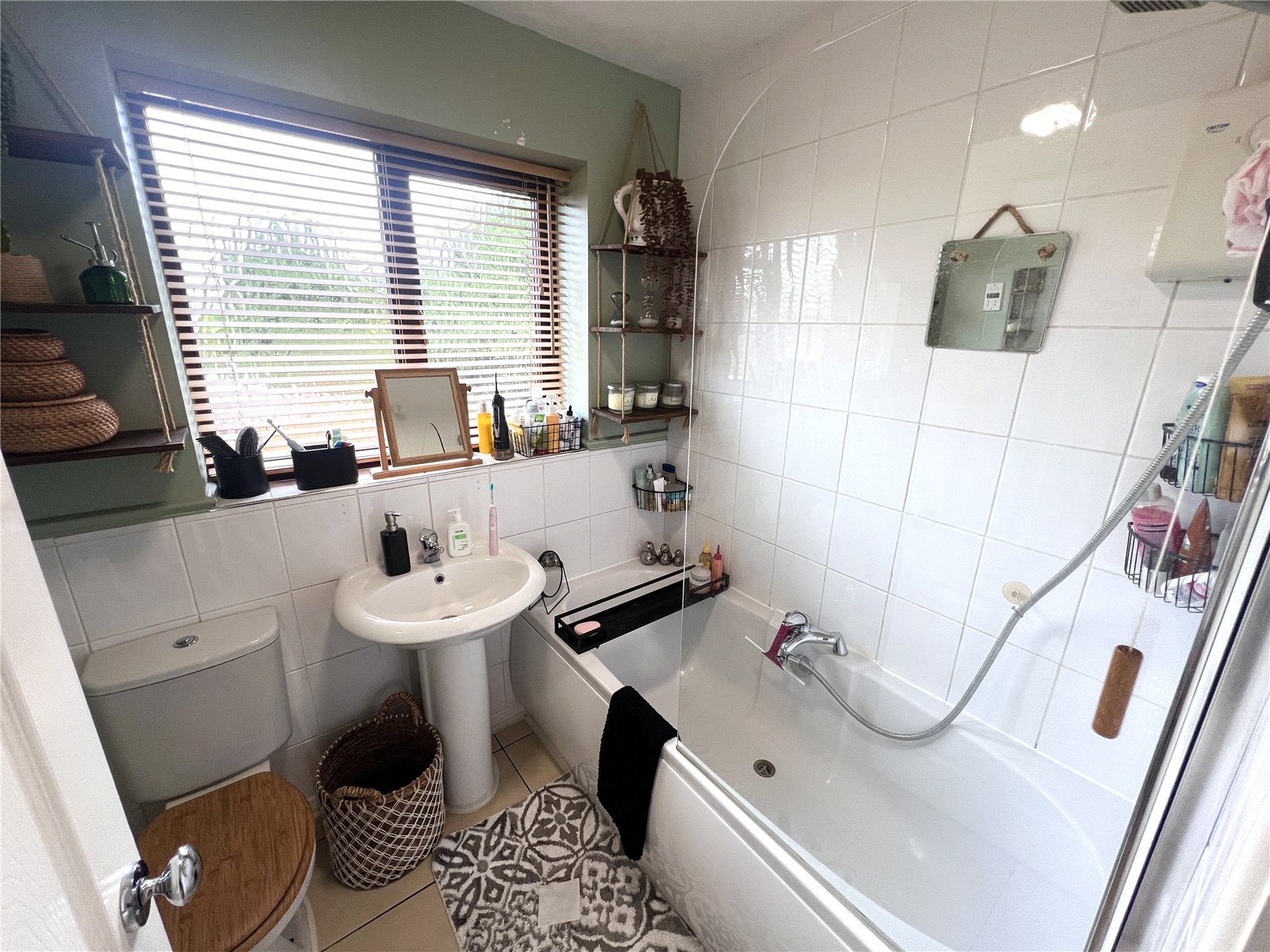 Long Lane Drive, Madeley, Telford, TF7 - DB Roberts