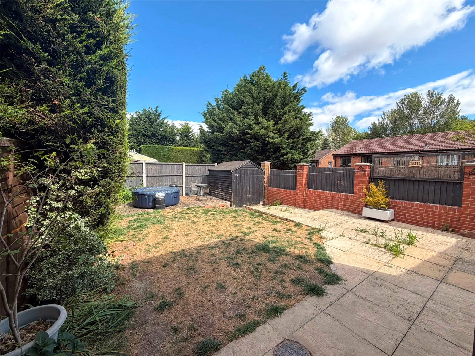 Long Lane Drive, Madeley, Telford, TF7 - DB Roberts