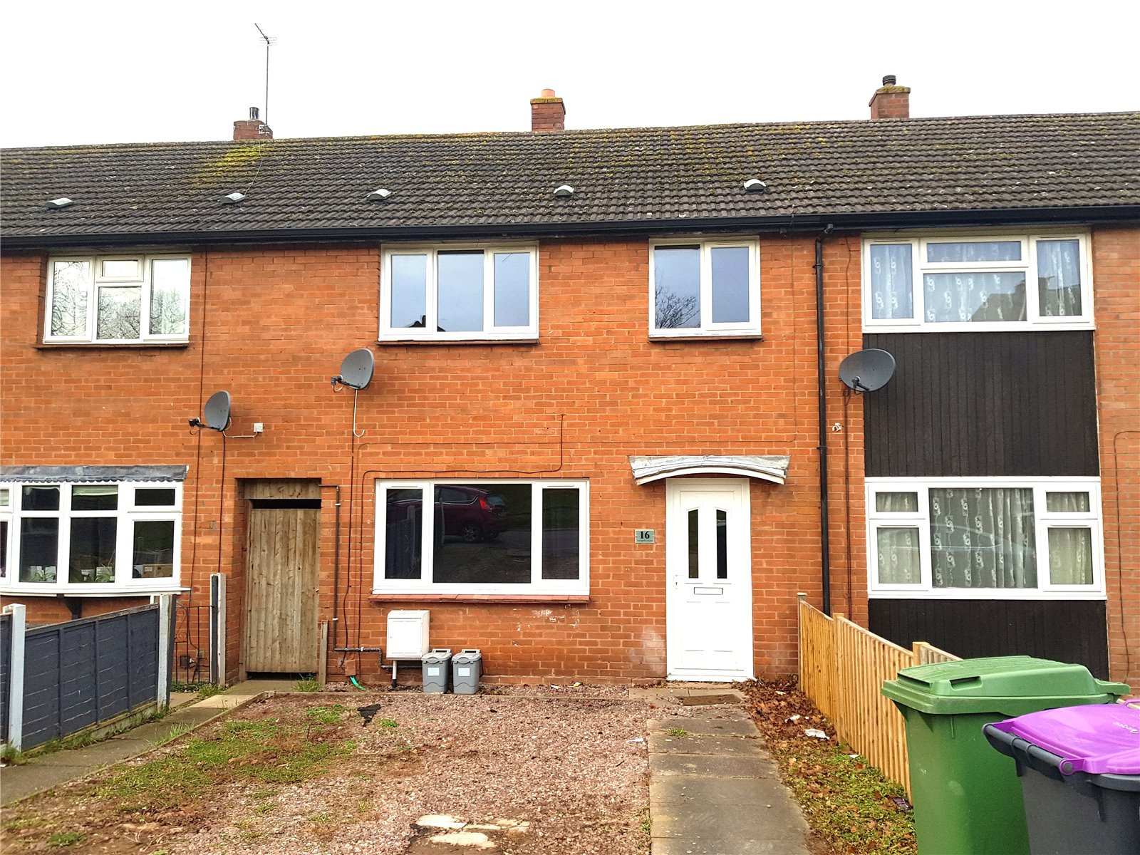 Springhill Crescent, Madeley, Telford, TF7 - DB Roberts