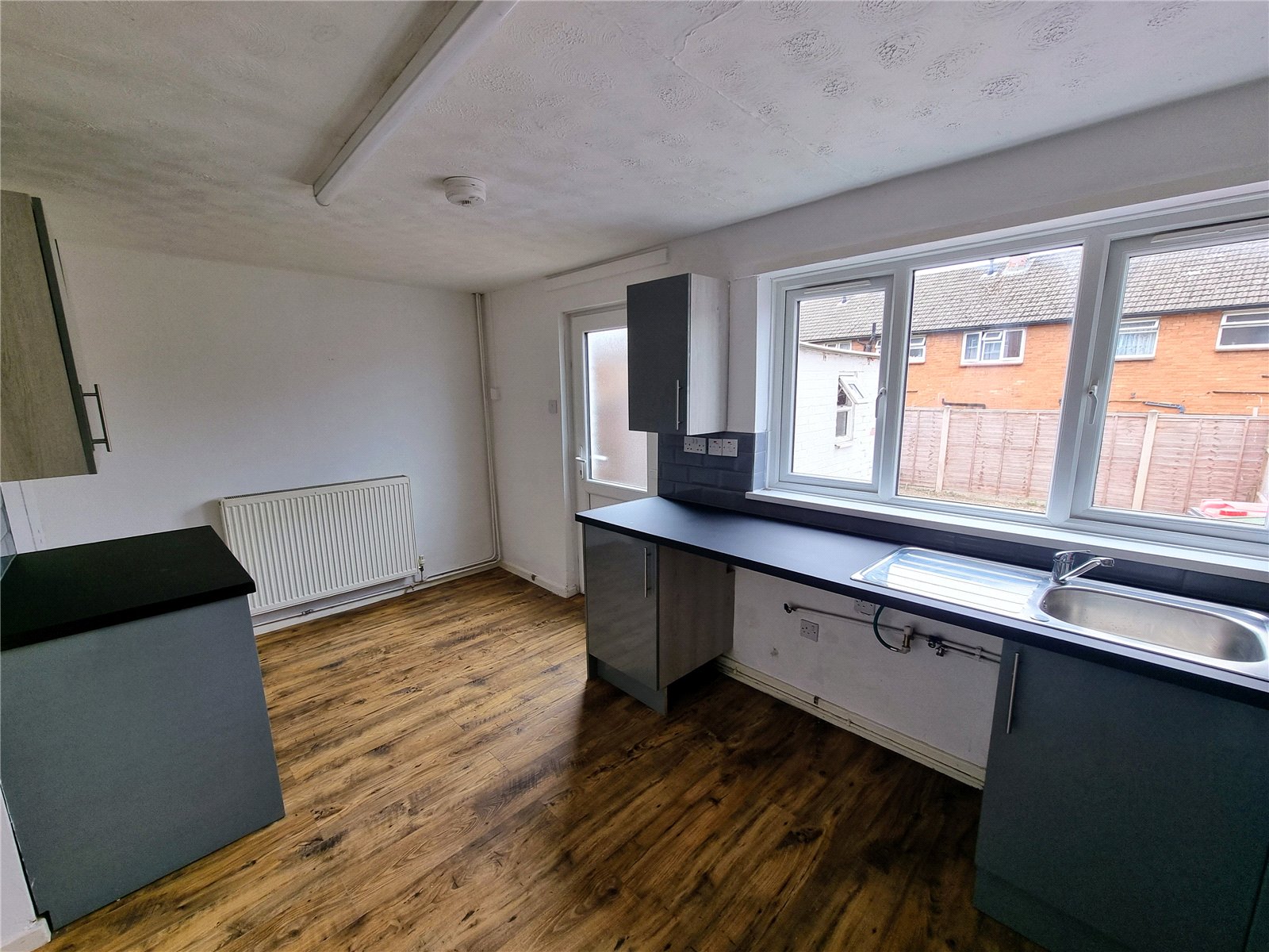 Springhill Crescent, Madeley, Telford, TF7 - DB Roberts
