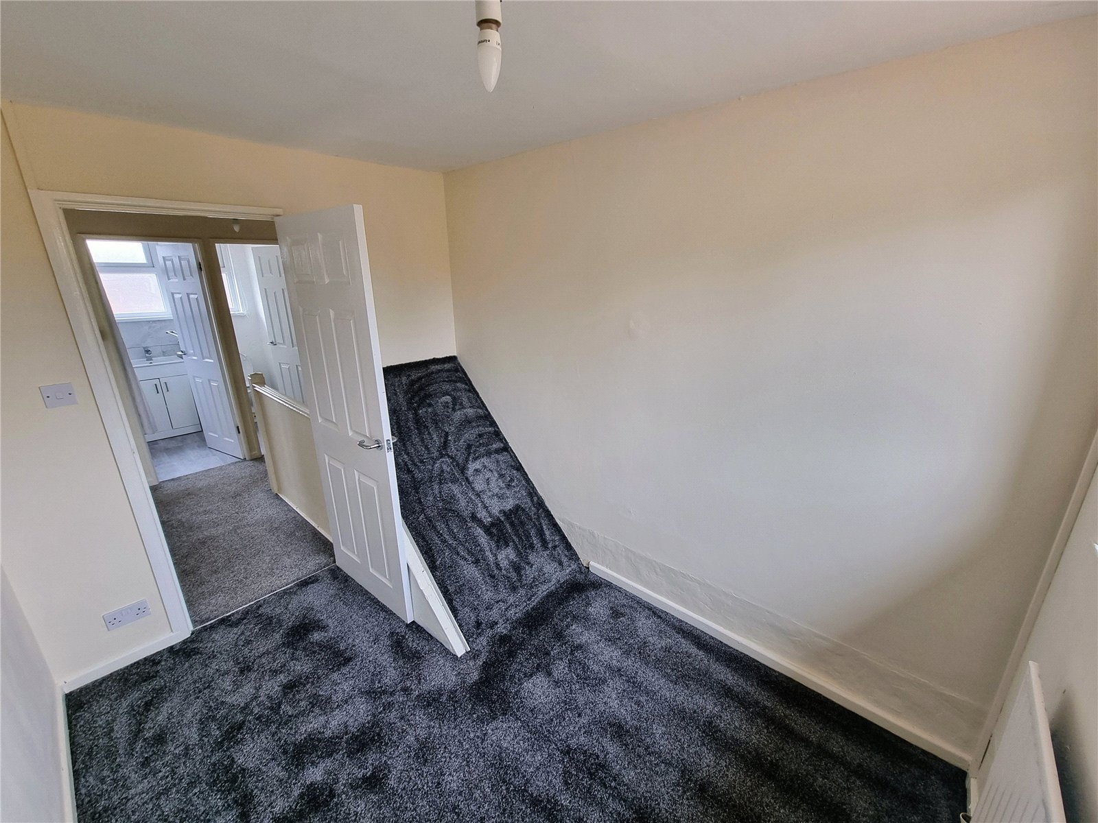 Springhill Crescent, Madeley, Telford, TF7 - DB Roberts