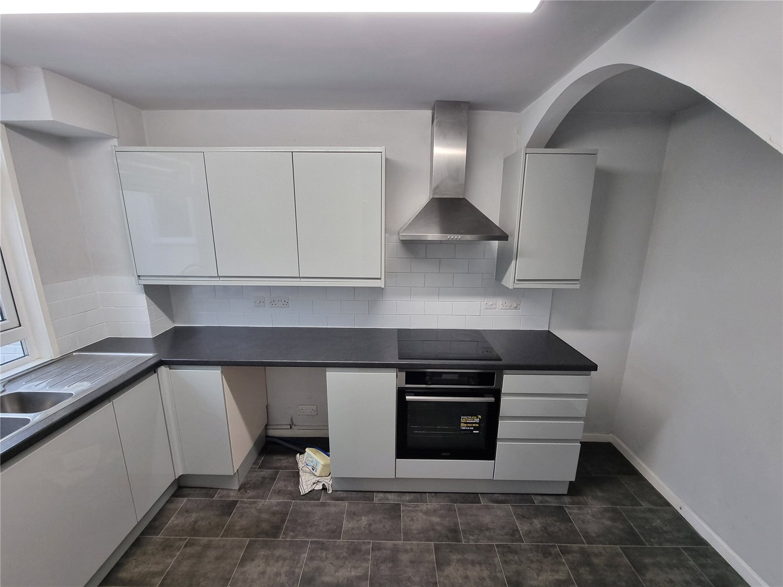 Ash Lea Drive, Donnington, Telford, TF2 - DB Roberts