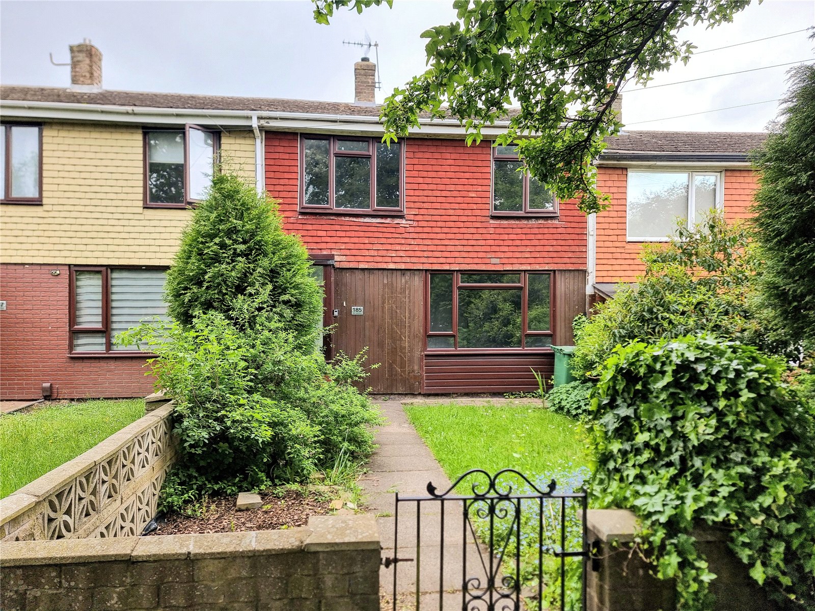 Ash Lea Drive, Donnington, Telford, TF2 - DB Roberts