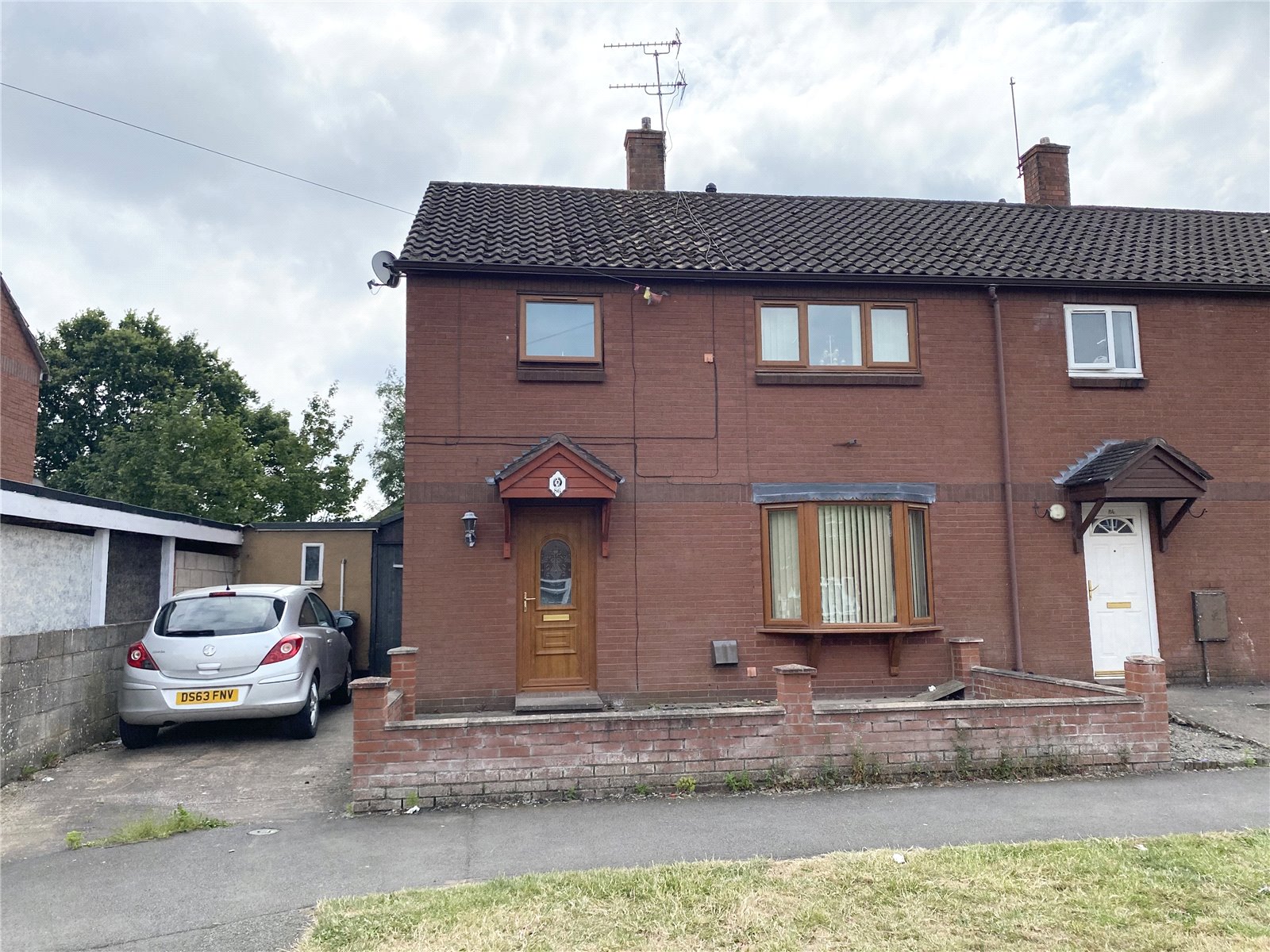 3 bedroom House for sale in Field Crescent, Harlescott, Shrewsbury, SY1
