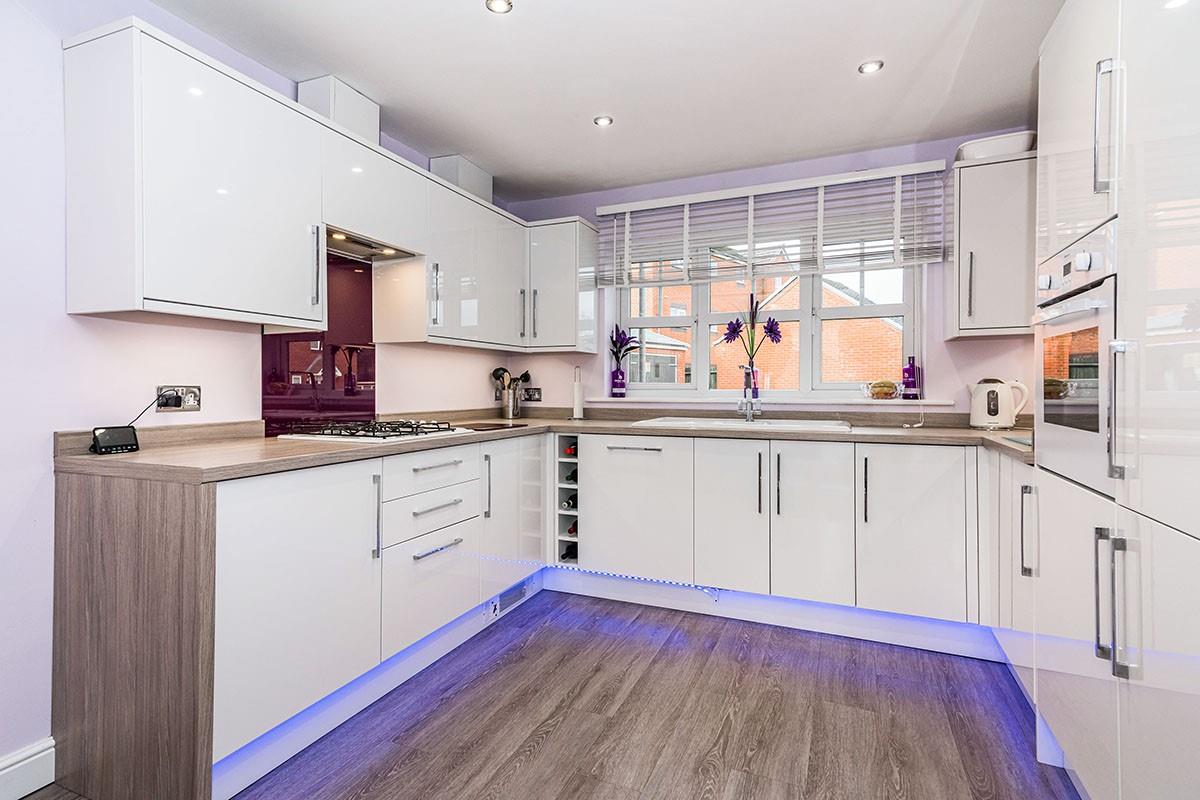 Redlands Road, Hadley, Telford, TF1 - DB Roberts