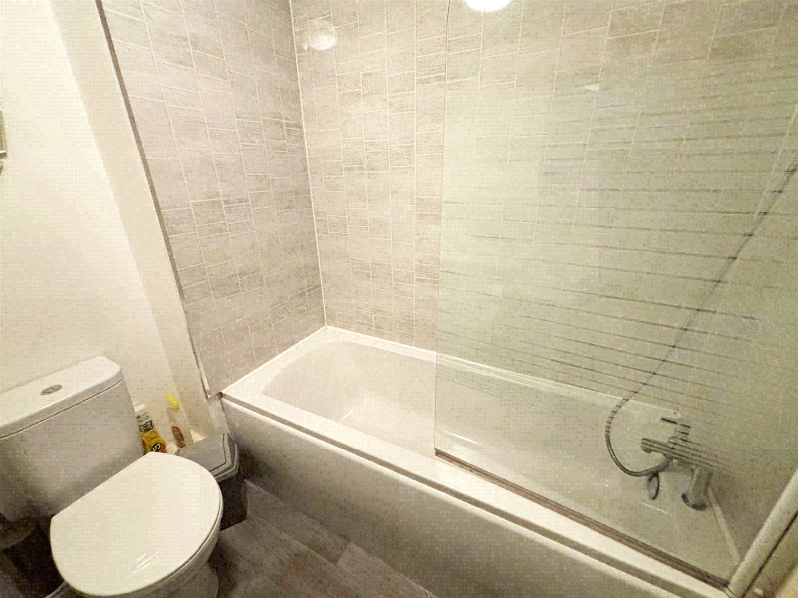 Churchward Drive, Newdale, Telford, TF3 - DB Roberts
