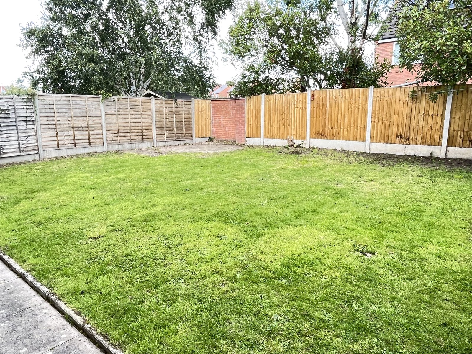 Keelton Close, Bicton Heath, Shrewsbury, SY3 - DB Roberts