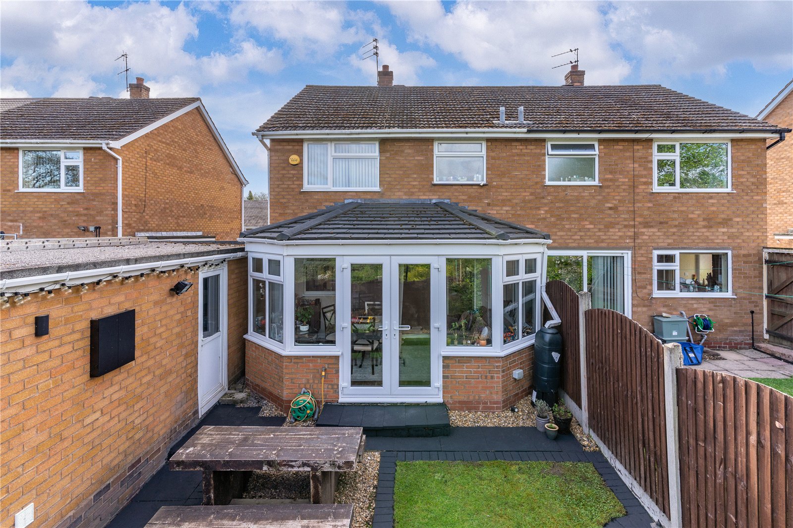 Glengarry Gardens, Finchfield, Wolverhampton, WV3 - DB Roberts