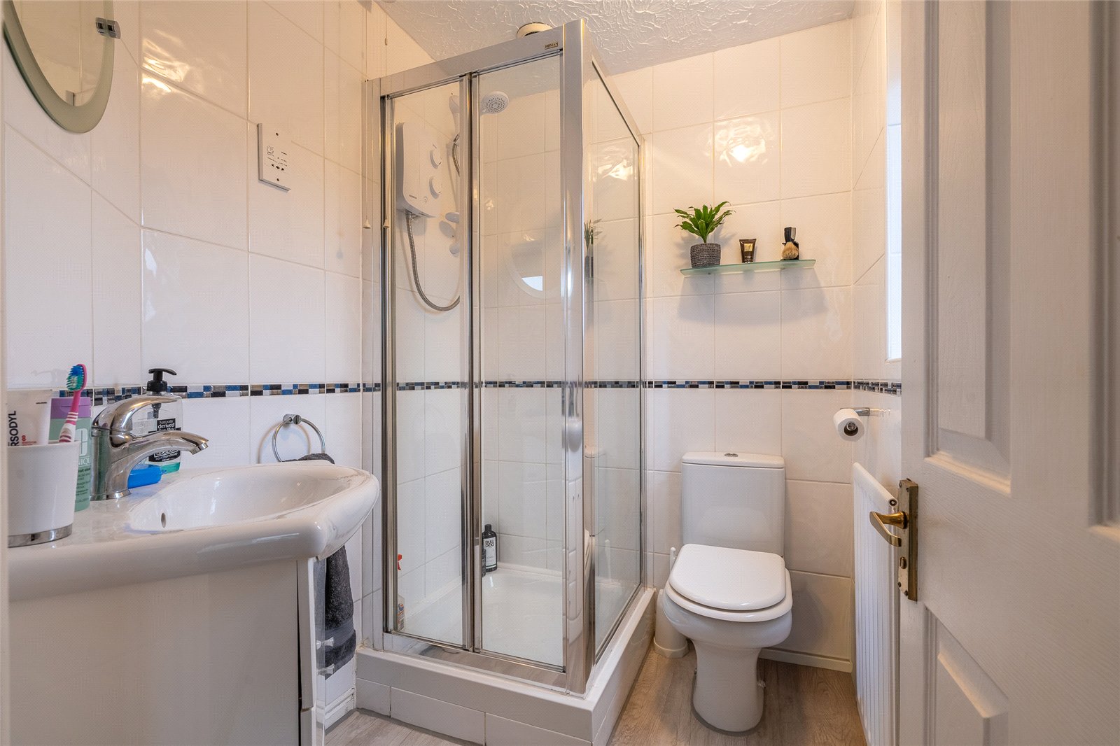 Oval Close, St. Georges, Telford, TF2 - DB Roberts