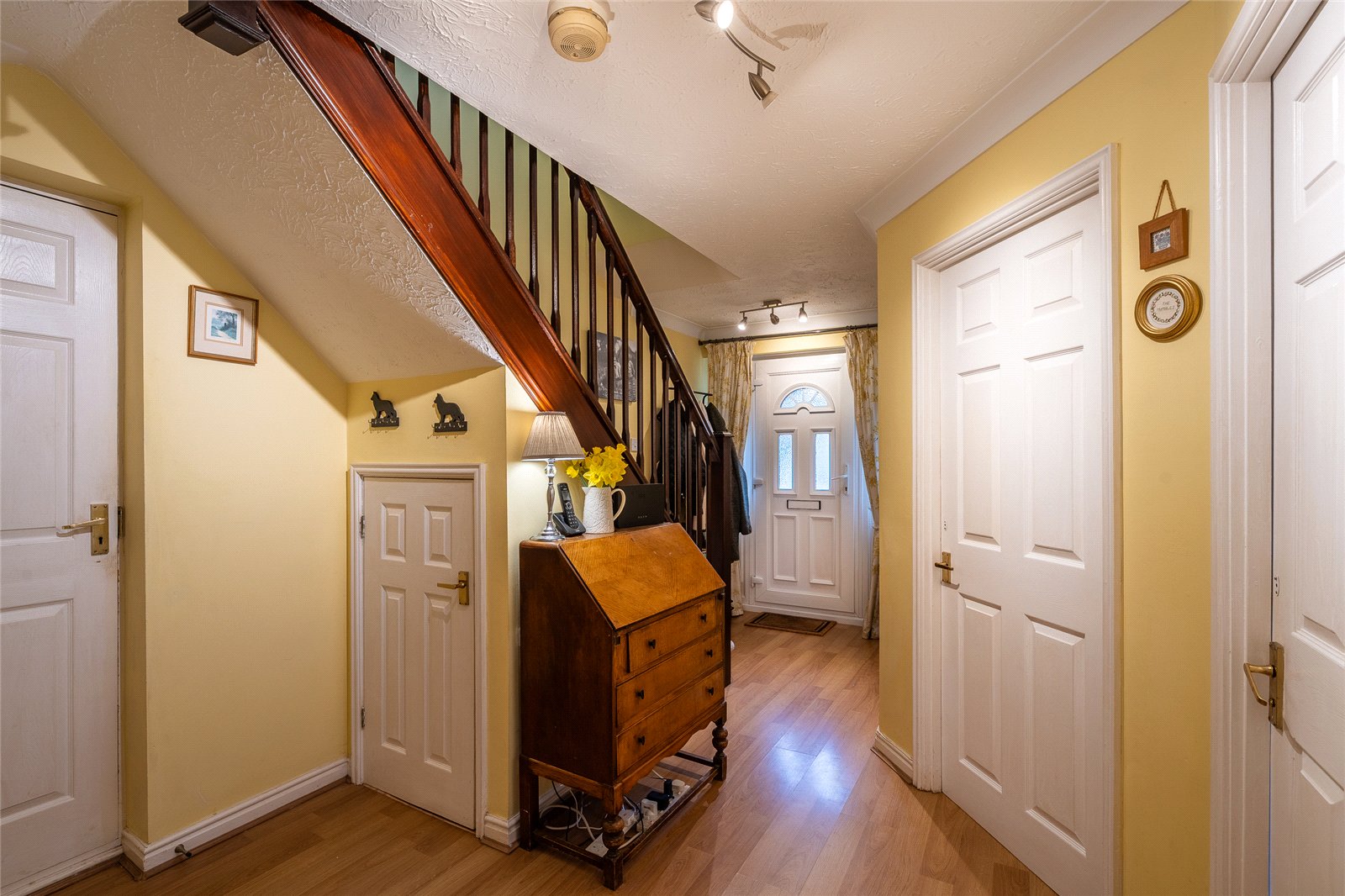 Oval Close, St. Georges, Telford, TF2 - DB Roberts