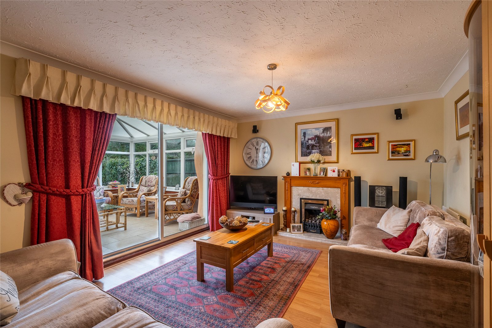 Oval Close, St. Georges, Telford, TF2 - DB Roberts