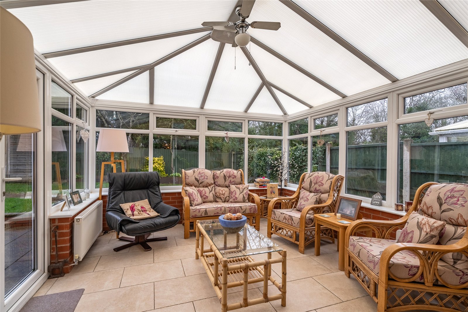 Oval Close, St. Georges, Telford, TF2 - DB Roberts