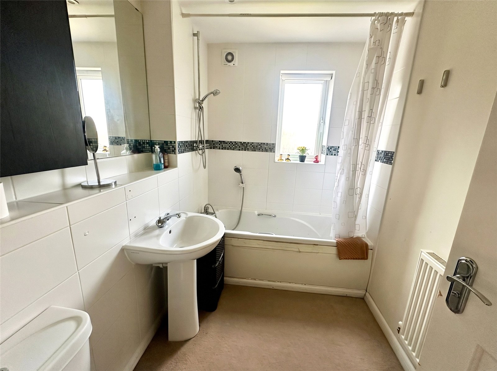 Greenock Crescent, Parkfields, Wolverhampton, WV4 - DB Roberts