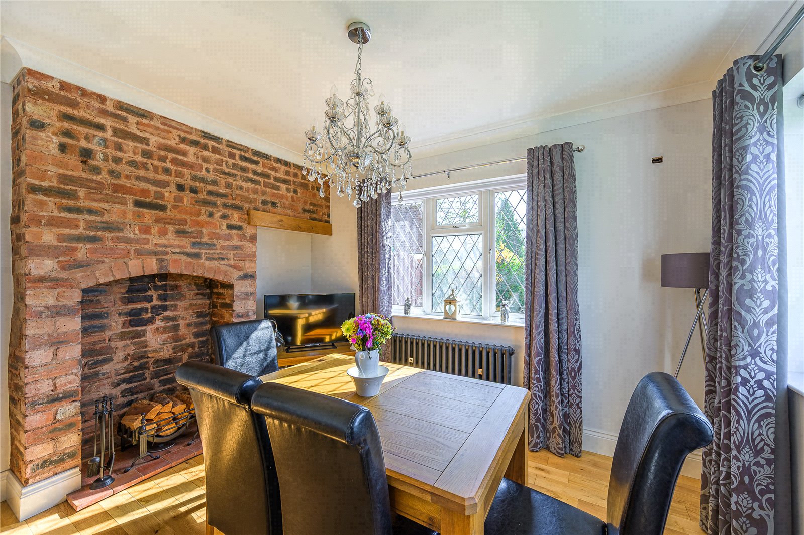 Finchfield Lane, Finchfield, Wolverhampton, WV3 - DB Roberts